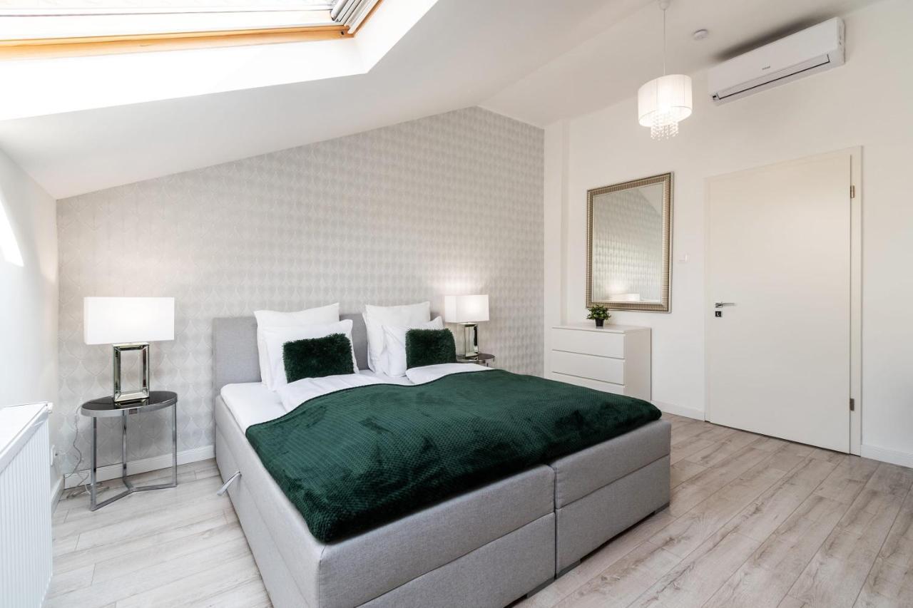 Quiet Very Central & Stylish Apt Budapest Eksteriør billede