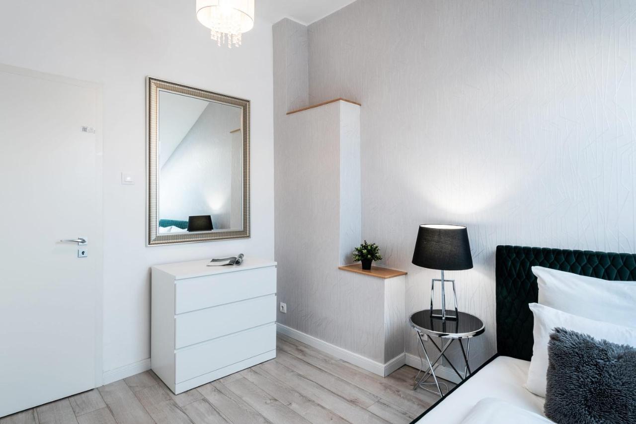 Quiet Very Central & Stylish Apt Budapest Eksteriør billede